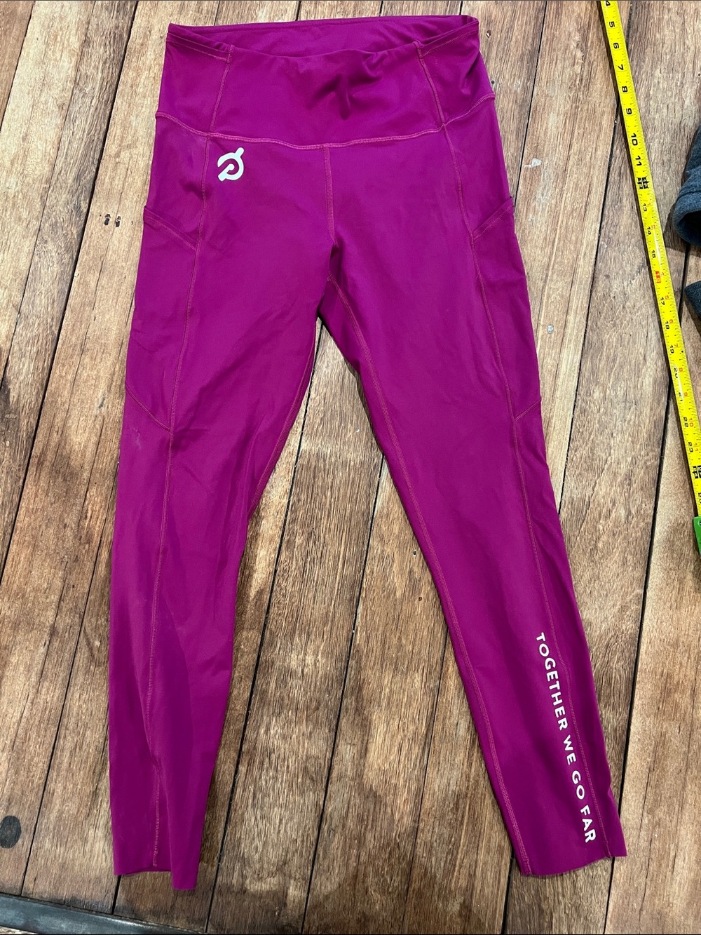 Lululemon leggings peloton
Size 8